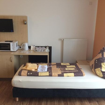 Auszeit Cafe & Hotel Oberwornitz Δωμάτιο φωτογραφία
